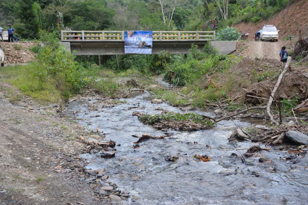 Tres puentes transforman la economía agrícola de Caranavi con inversión de Bs 2,8 millones