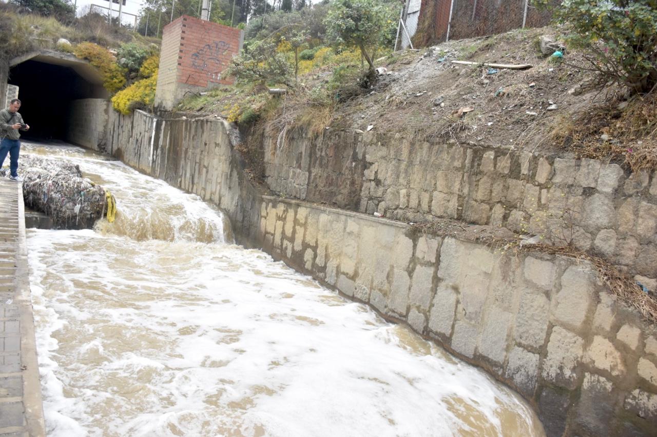 Intensas lluvias entre viernes y sábado generan crecida en tres ríos paceños