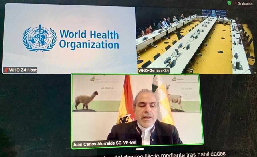 Bolivia presenta evidencia ante la OMS para desclasificar la hoja de coca de la Lista I y diferenciar su uso ancestral del narcotráfico