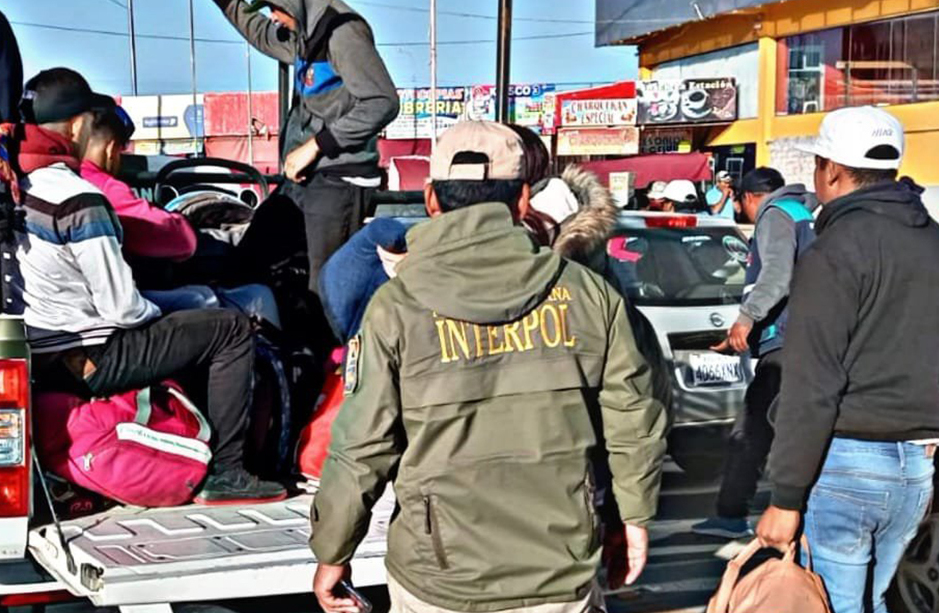 Interpol Bolivia ejecuta la detención de cinco bolivianos requeridos por justicia internacional 