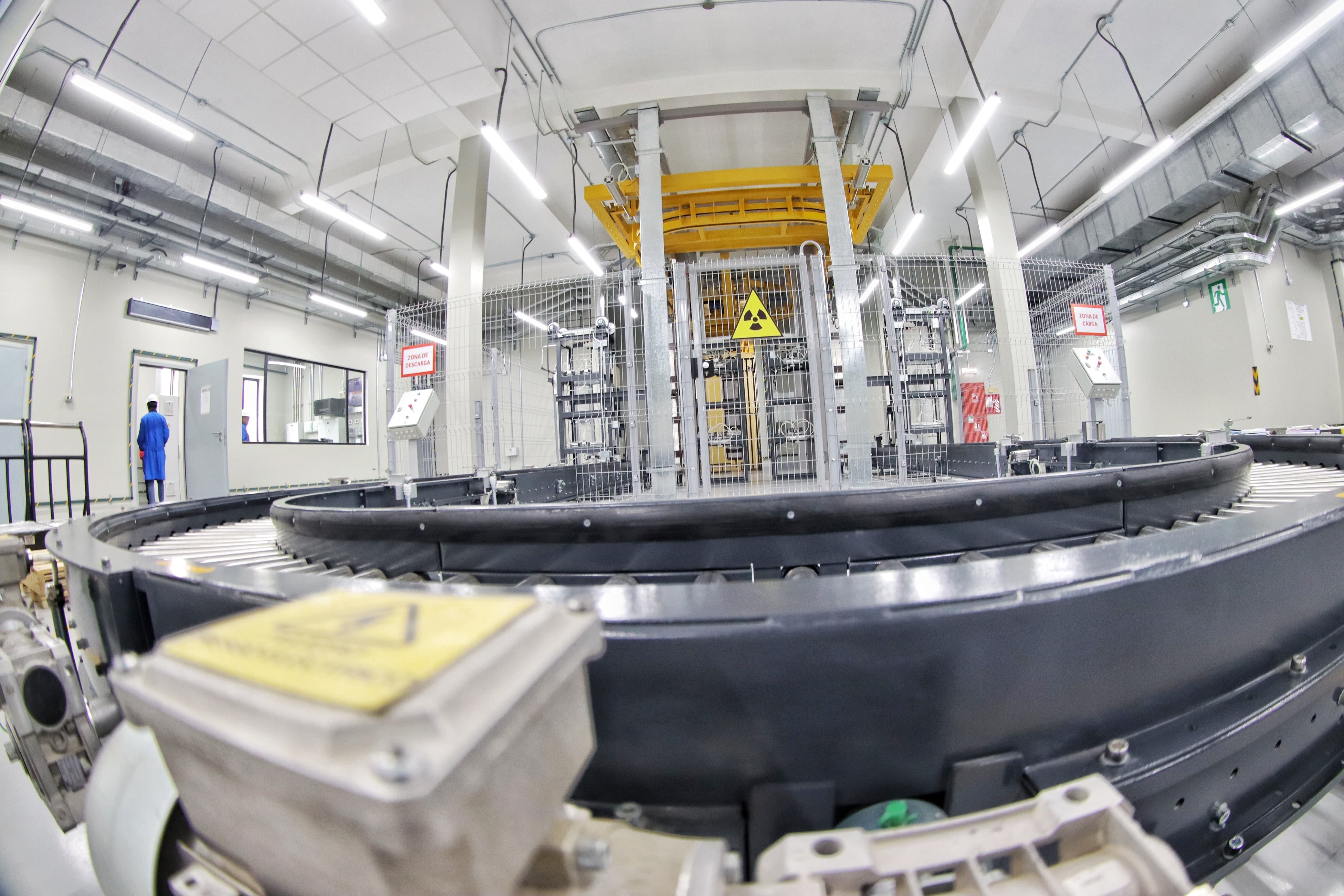 Arce asegura que certificación de calidad del Centro de Irradiación es un reconocimiento internacional