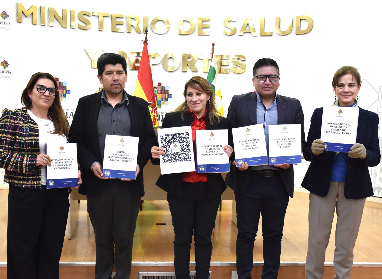 Salud actualiza normas nacionales de atención clínica para seis especialidades médicas