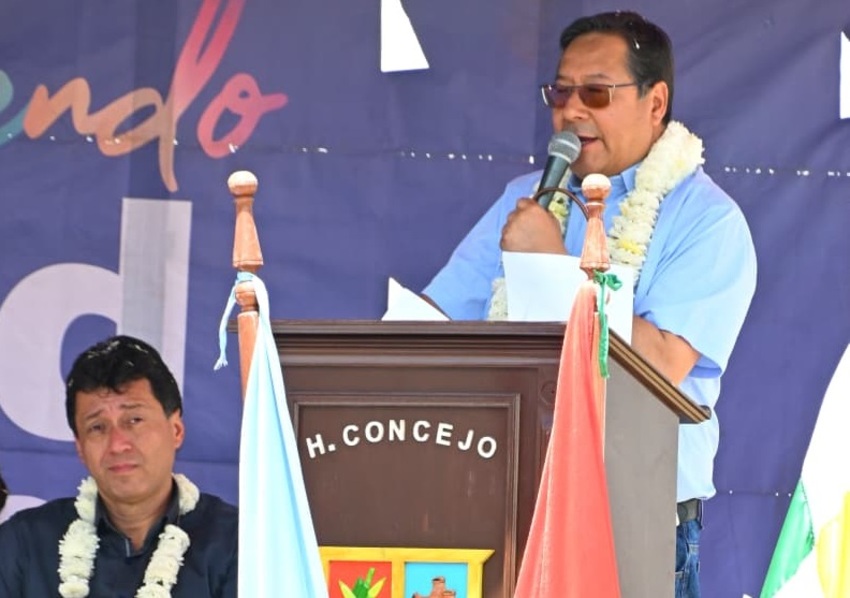 Presidente destaca que su gestión invirtió más de Bs 11.000 millones a obras en Cochabamba
