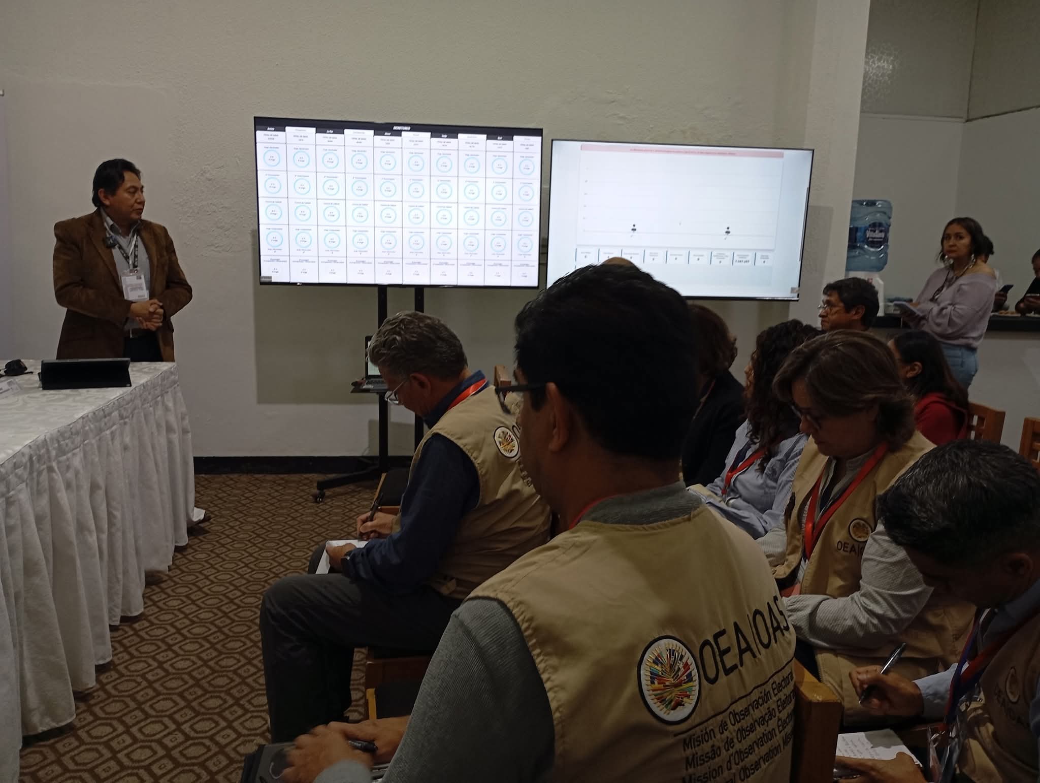 Bolivia ingresa a los últimos días de campaña y el TSE garantiza resultados limpios en el balotaje