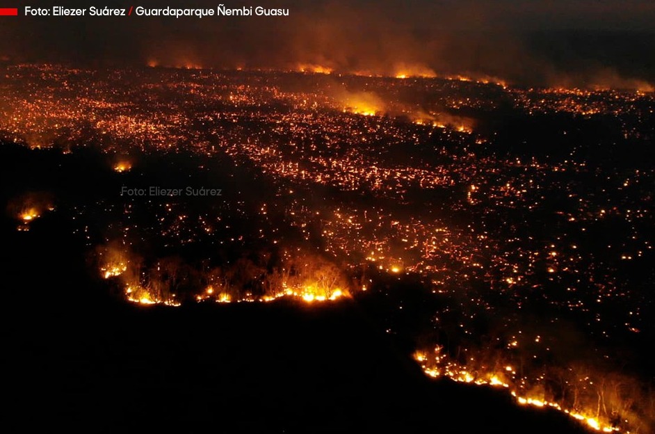 Bolivia mantiene un solo incendio forestal activo en Ñembi Guasu, Santa Cruz