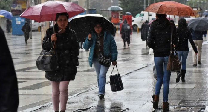 Pronostican lluvias y nevadas en las cordilleras de La Paz
