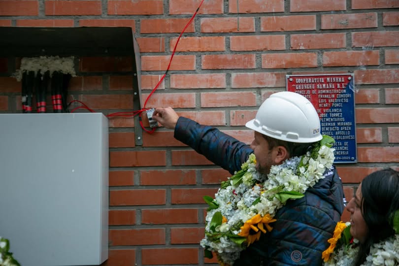 La Paz: Entra en marcha proyecto eléctrico que fortalecerá la actividad minera en Choquetanga