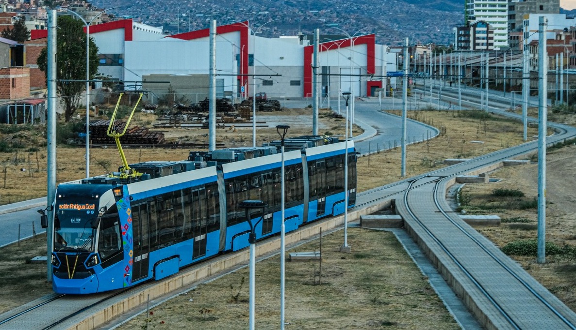 Cochabamba: Línea Amarilla de Mi Tren inicia operaciones el miércoles