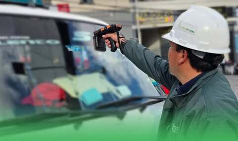 La ANH refuerza controles con pistolas de radiofrecuencia para bloquear vehículos que acopian combustible