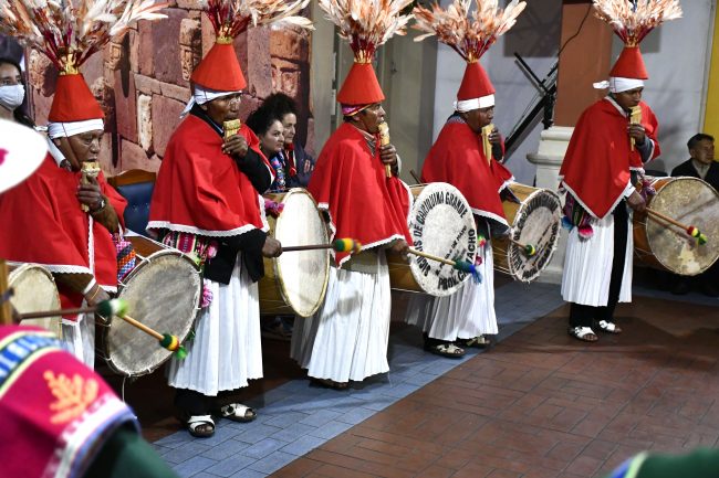 Gobierno reconoce a los Sikuris de Cariquina Grande del departamento de La Paz