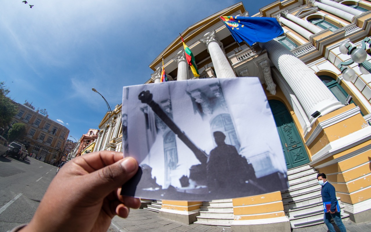 Concurso sobre 40 años de democracia: Familias dan testimonio de los tiempos de dictaduras militares