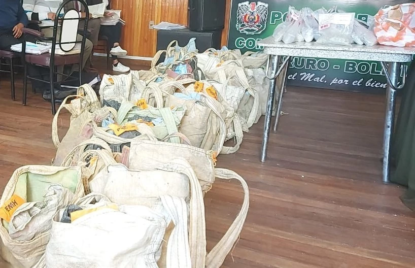 Oruro: 40 “jukus” fueron sentenciados a ocho años de cárcel por robar 1.300 kilos de mineral