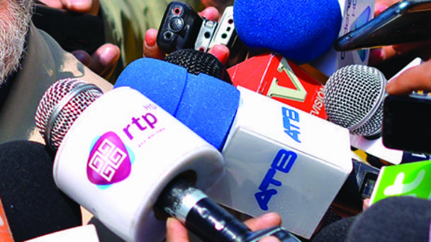 Viceministra de Comunicación se reunió con gremios de prensa y pidió se investigue agresiones a periodistas