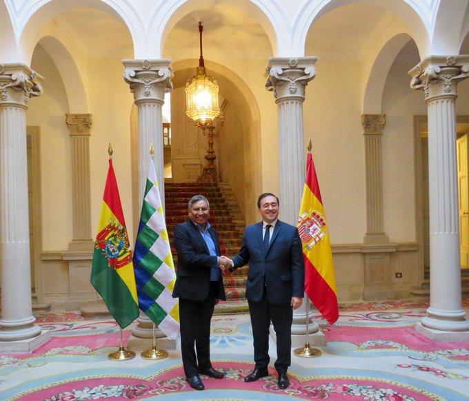 Cancilleres de España y Bolivia profundizan agenda bilateral