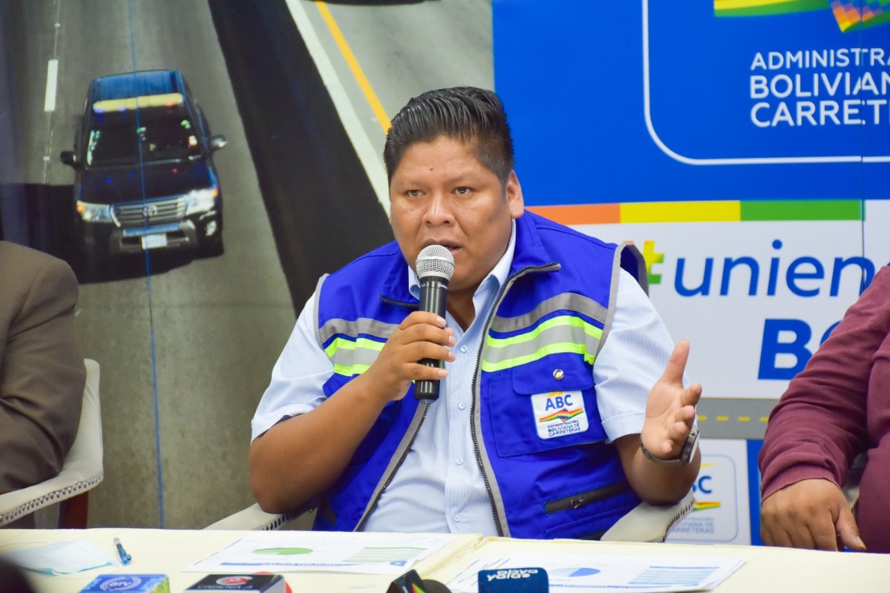 ABC lanza plan de reactivación y destina Bs 437 millones para trabajos de mantenimiento vial