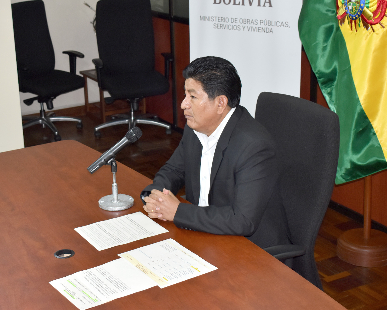 Montaño reporta que bloqueo de cañeros y cívicos en Santa Cruz genera una pérdida de Bs 831.000 y dice que esa medida es política