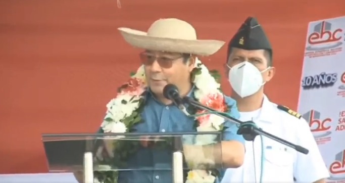 Santa Cruz: Arce coloca la piedra fundamental para construir la planta de almacenamiento de granos de Emapa (adelanto)