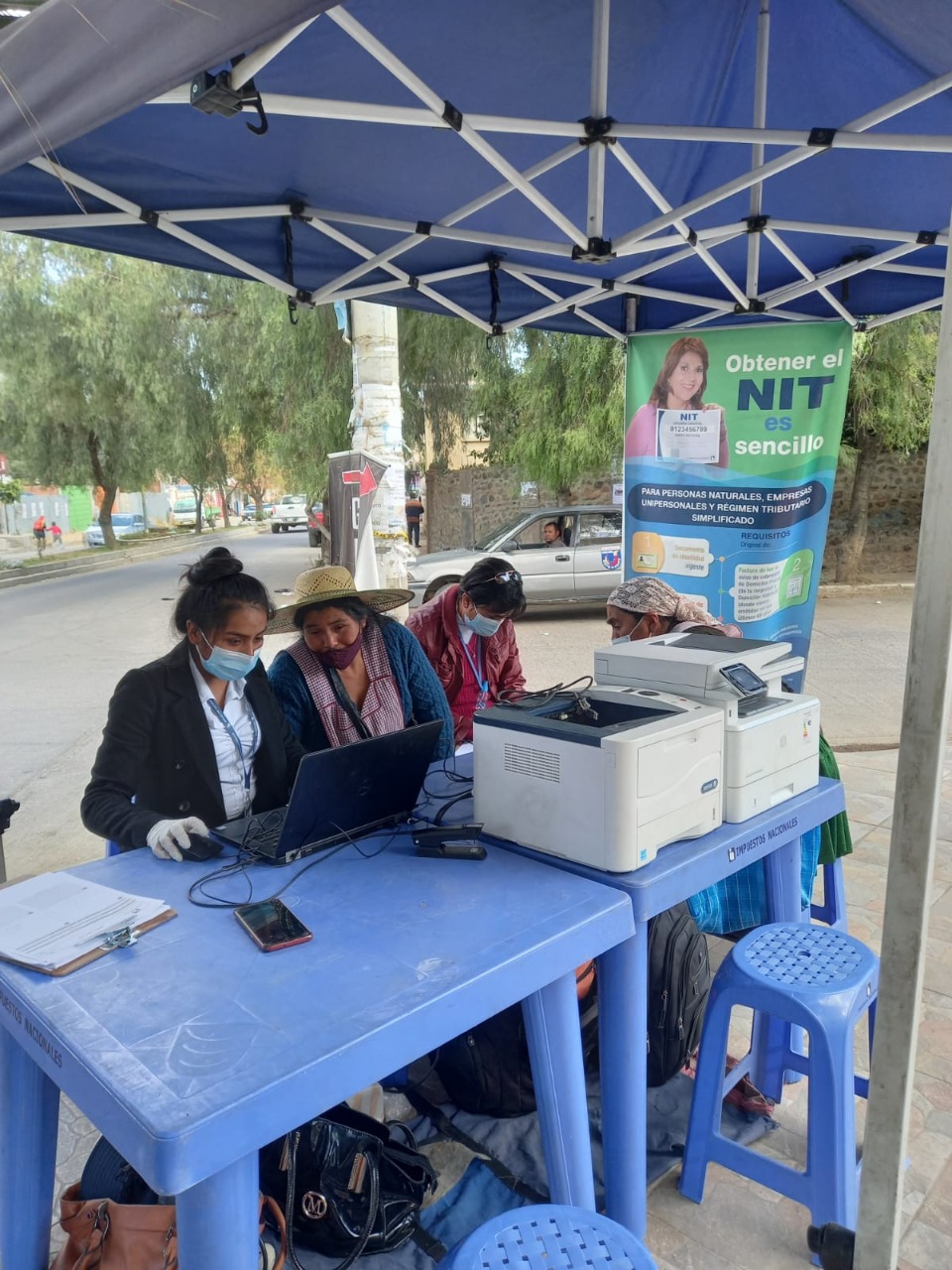 SIN registra a 1.333 nuevos contribuyentes mediante “Plataformas Móviles” en Cochabamba