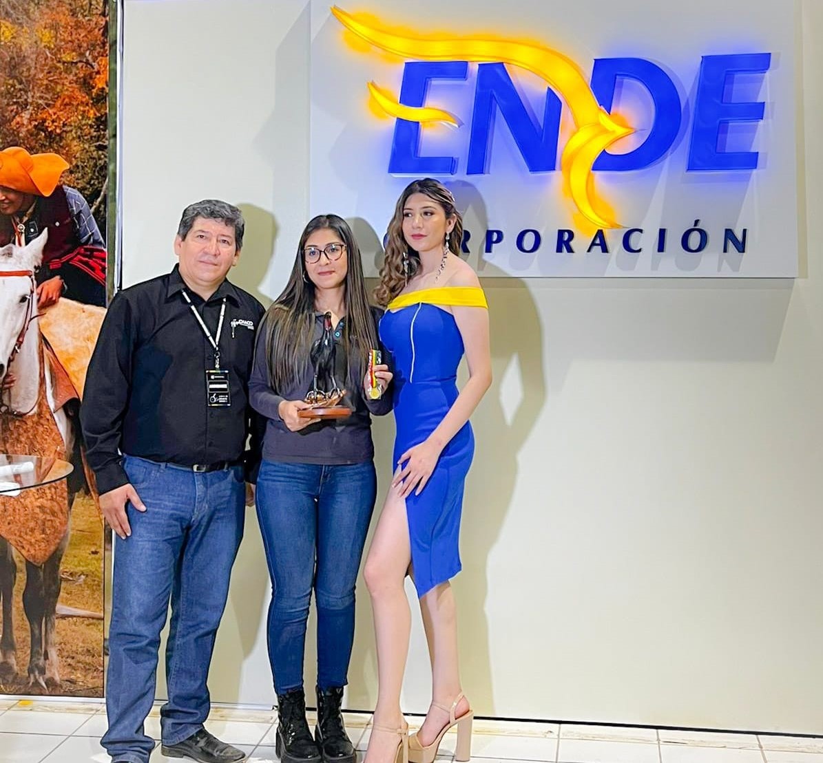 ENDE Corporación recibe el premio al mejor stand en la Expochaco Sudamericano 2022