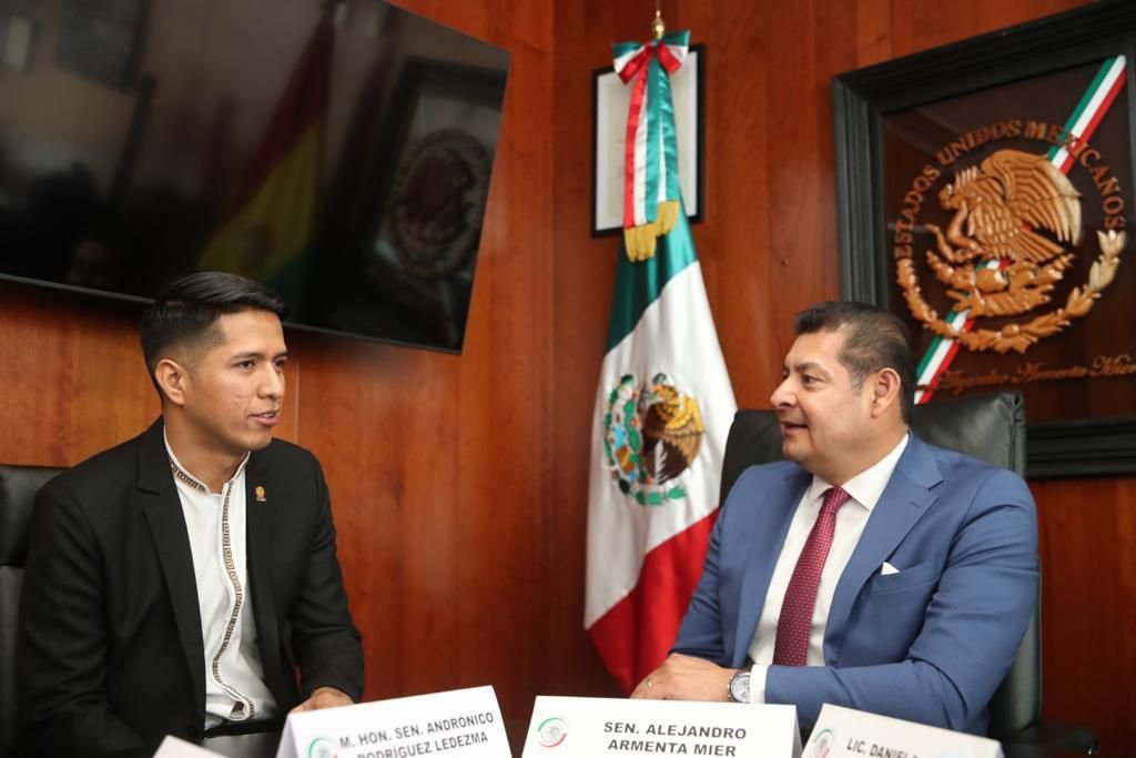 México destaca liderazgo de Bolivia en la industrialización del litio