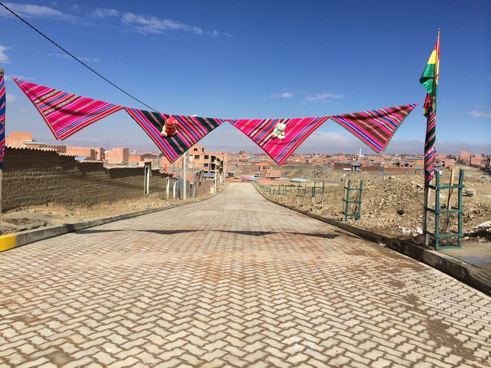 Proyectos por Bs 1.200 millones generan 10.000 fuentes de empleo y desarrollo 