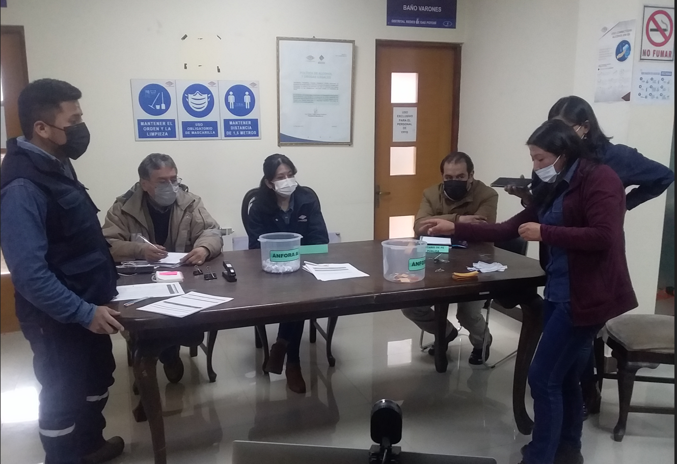 YPFB beneficiará con gas domiciliario a más de 2.000 familias en Potosí