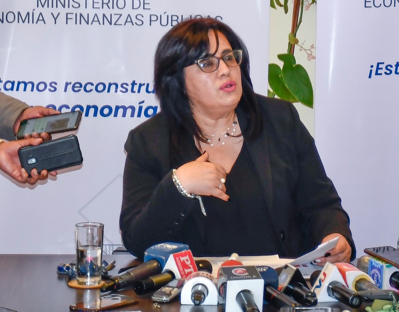 Gobierno anuncia reunión con jubilados el jueves y exhorta deponer medida de presión 