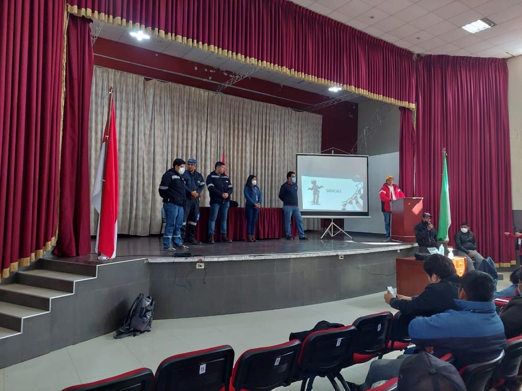 YPFB recibe apoyo social para desarrollar el proyecto Bermejo X46D