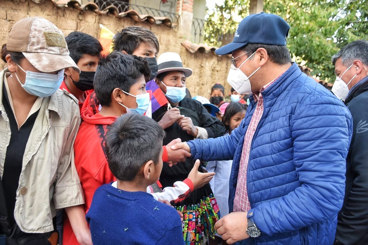 Presidente anuncia construcción de la carretera Sucre-Poroma-Torotoro que integrará a tres departamentos