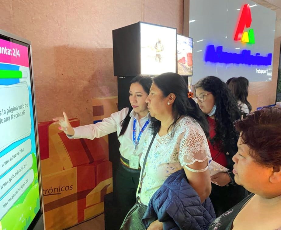 La Aduana ofrece espacios de atención y distracción en la Fexpo Tarija 2022