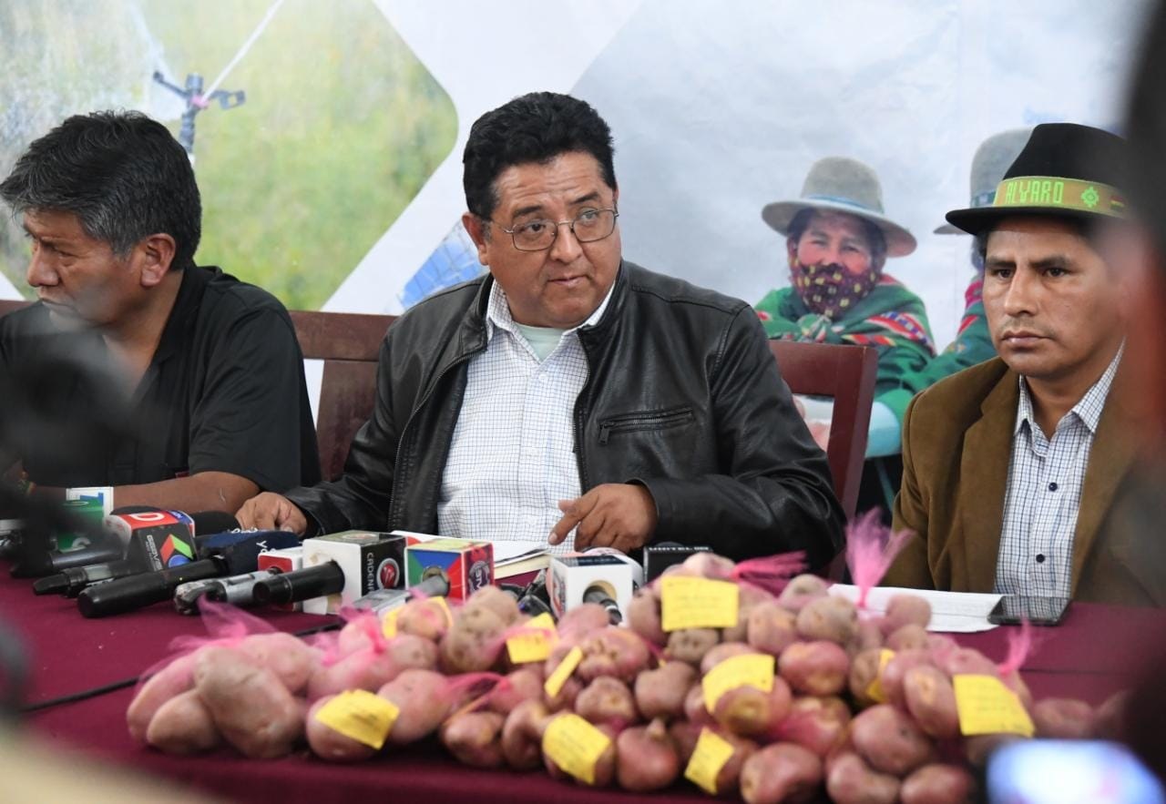 De persistir afanes de subir el precio, Gonzales advierte que Emapa venderá carne de res