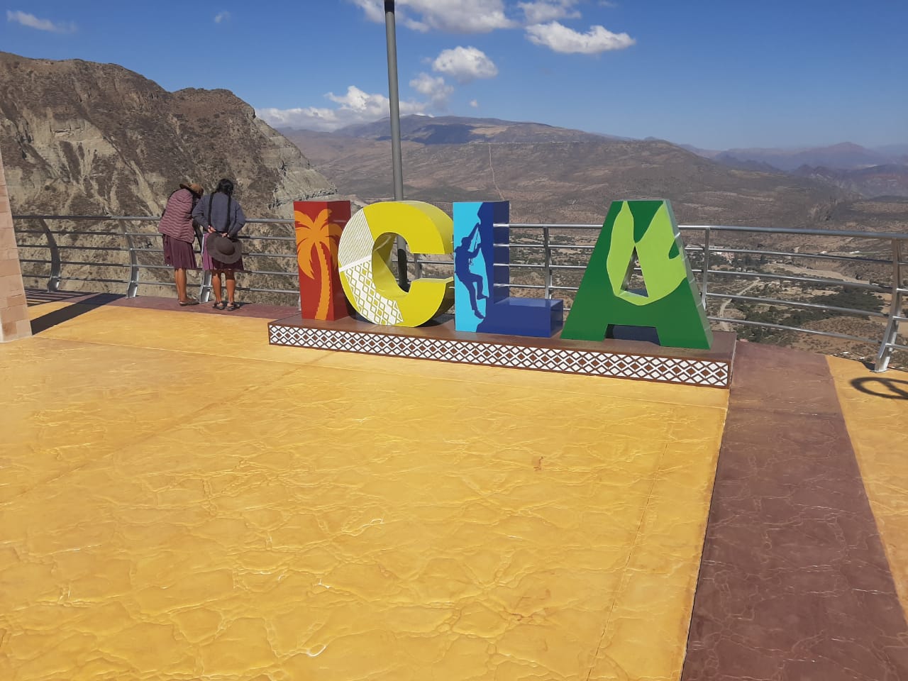 Con recursos del FNDR, Icla estrena plazas y un mirador como atractivos turísticos