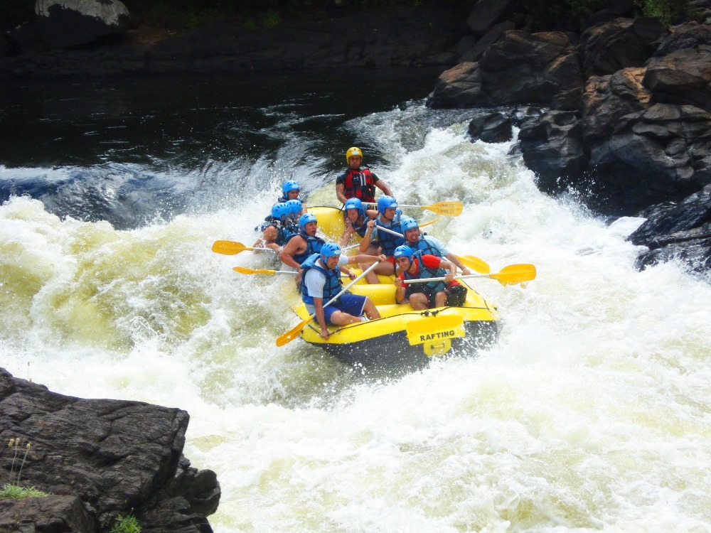 “Caravana de Turismo Juvenil” recorrerá atractivos de Cochabamba y Chuquisaca 