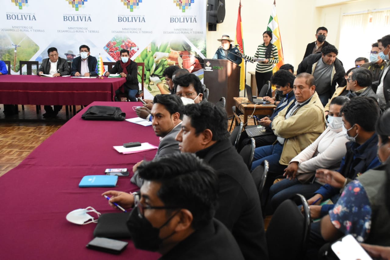 El Gobierno y autoridades ediles y de Cofecay diseñan el Plan de Desarrollo Territorial de los Yungas