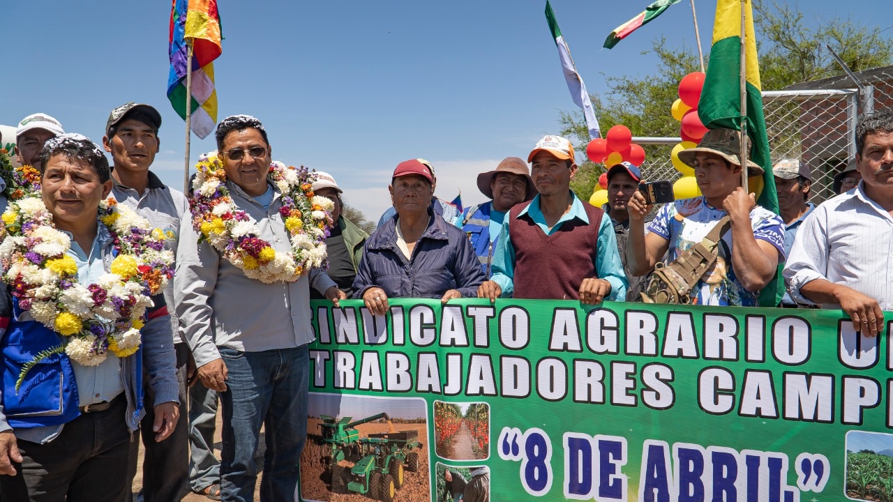 Entregan tres sistemas de agua para 2.236 familias de la cruceña Samaipata