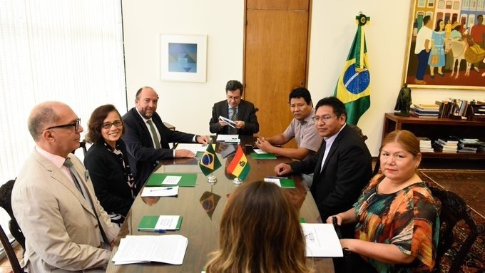 Bolivia y Brasil revisaron en Itamaraty la agenda bilateral