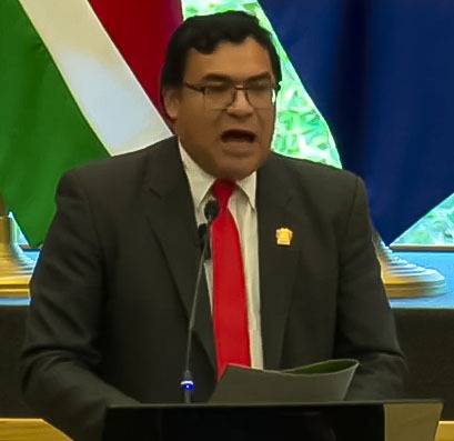 Presidente de Diputados denuncia en el Parlatino los “vergonzosos” casos de curas pederastas en Bolivia