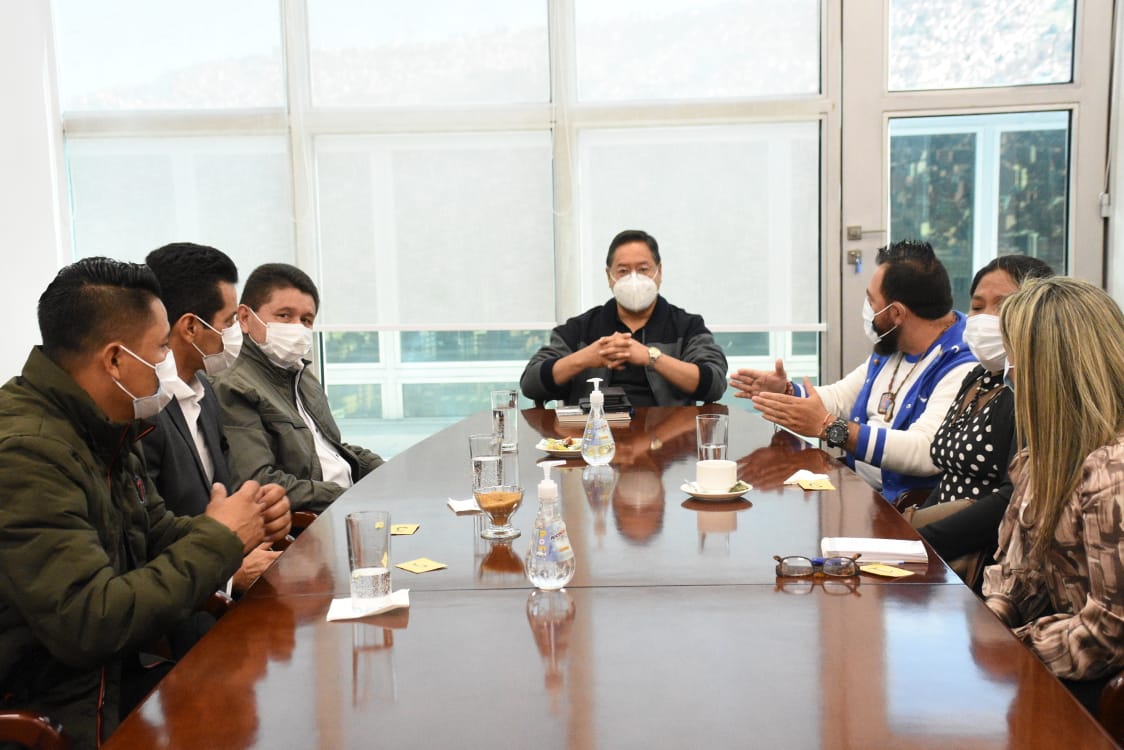 Arce se reúne con asambleístas de Beni y concejales de Cobija para fortalecer la producción y agilizar la industrialización