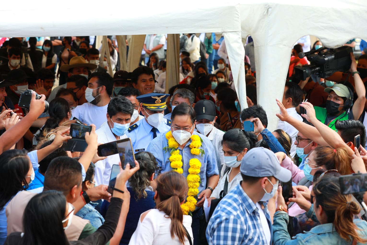 Gobierno beneficia con más obras a Tarija en esta jornada