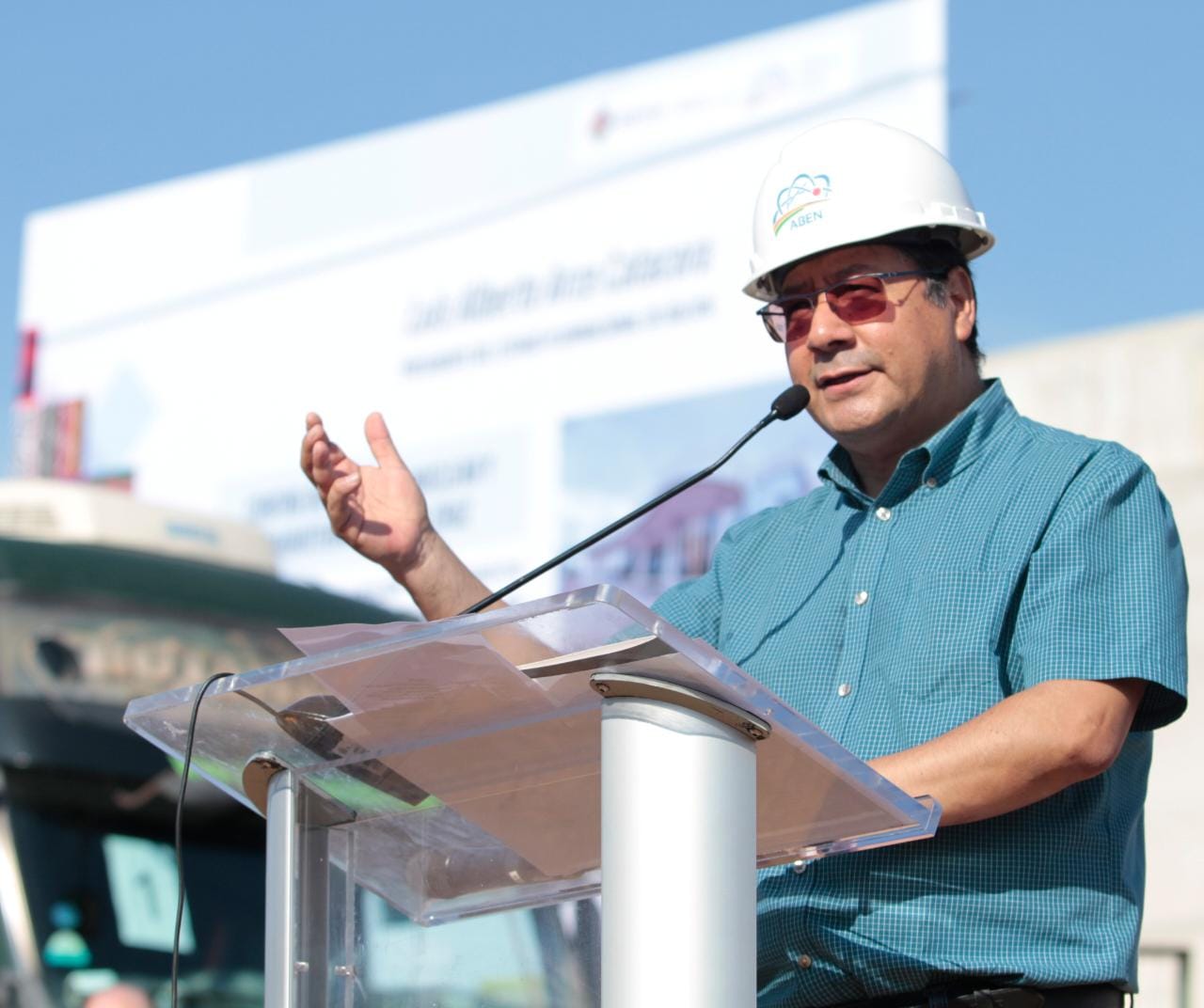 Gobierno entrega equipos tecnológicos para el segundo Centro de Medicina Nuclear en Santa Cruz (adelanto)