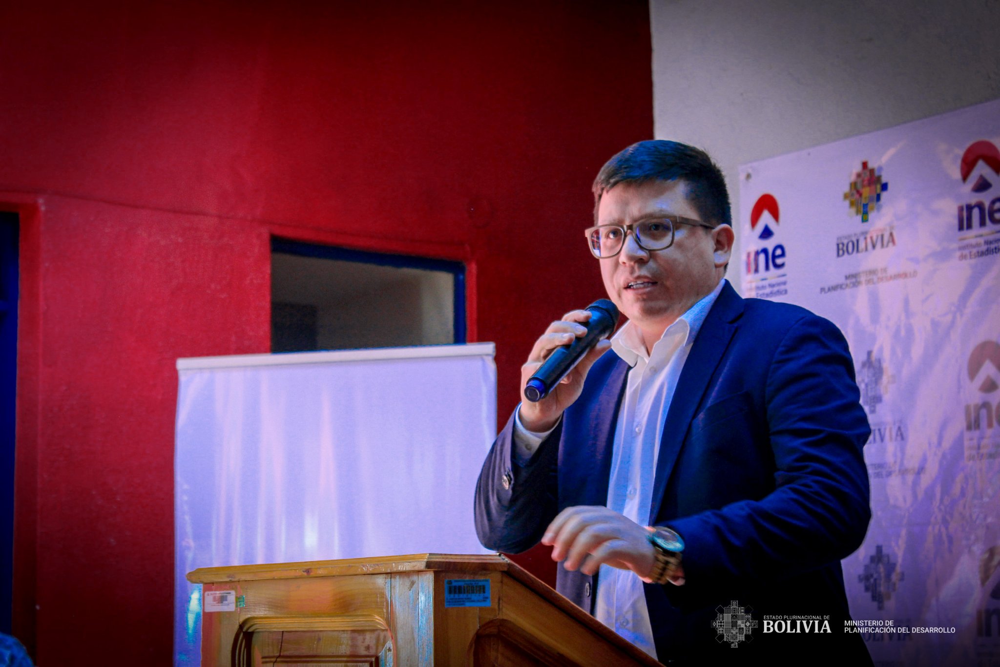 Ministro confirma presencia de la Comisión Técnica del INE en Santa Cruz