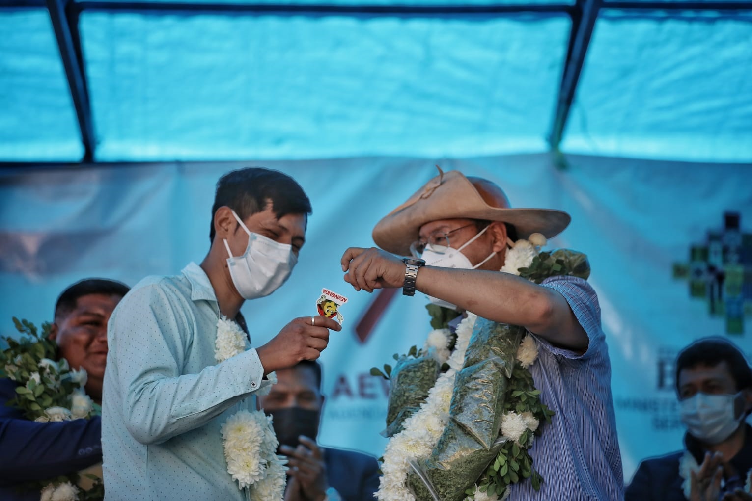 Presidente entrega viviendas y destaca que en el exterior ven “con mucha envidia” los buenos resultados económicos