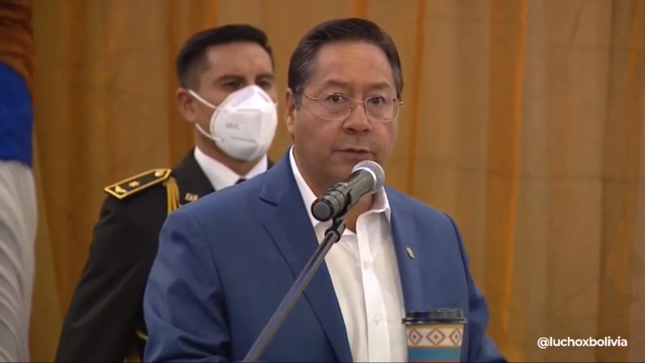 Presidente ve racismo y complejo de superioridad en líderes cruceños que piden revisar relación con el Estado