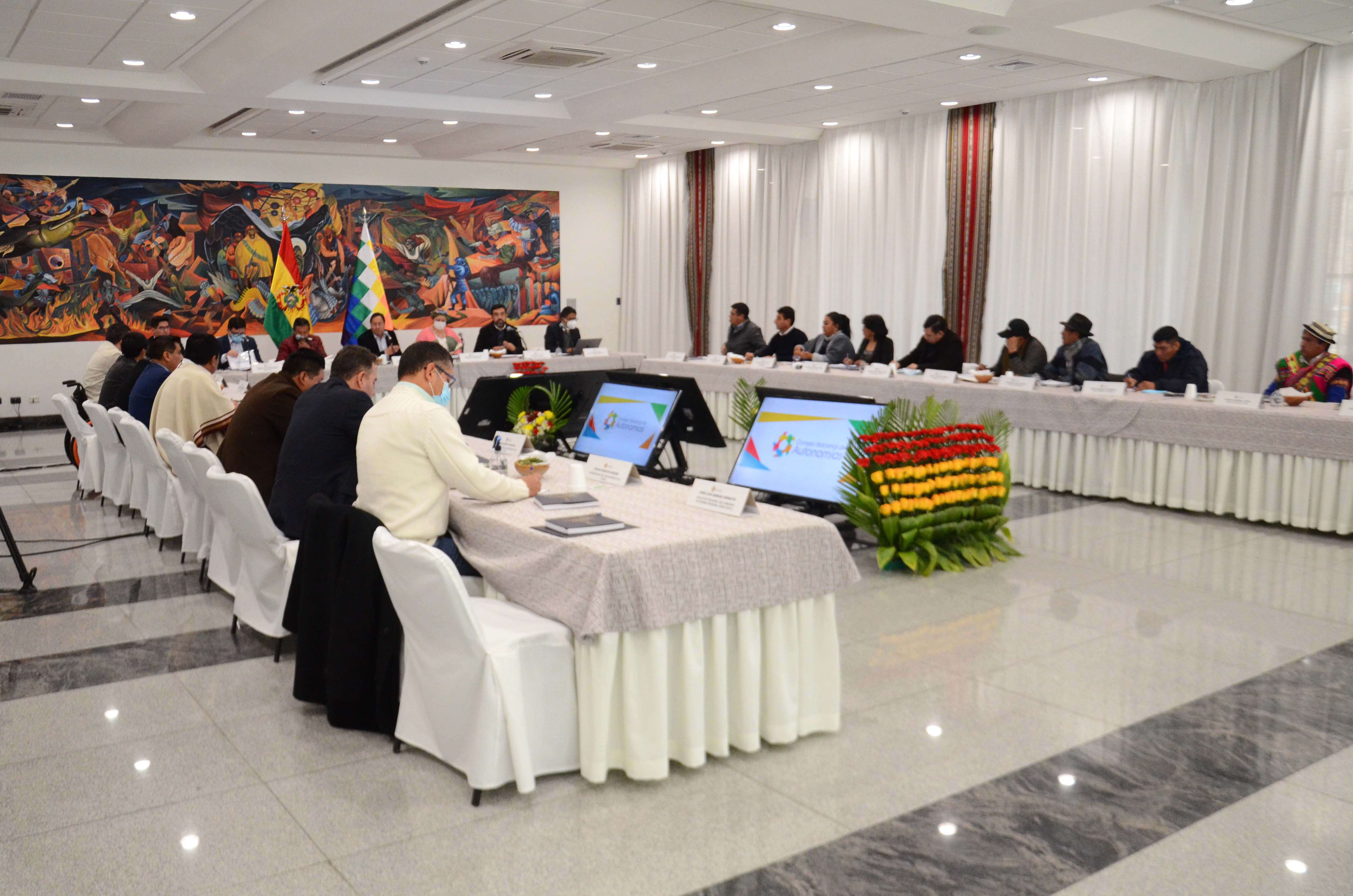 Santa Cruz debe dialogar con el Consejo Nacional de Autonomías para modificar calendario censal