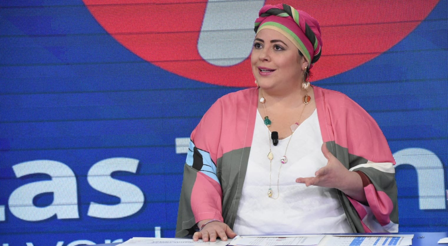 Ministra de la Presidencia: grupos opositores buscan proscribir al MAS y volver a la república colonial de privilegio y de racismo