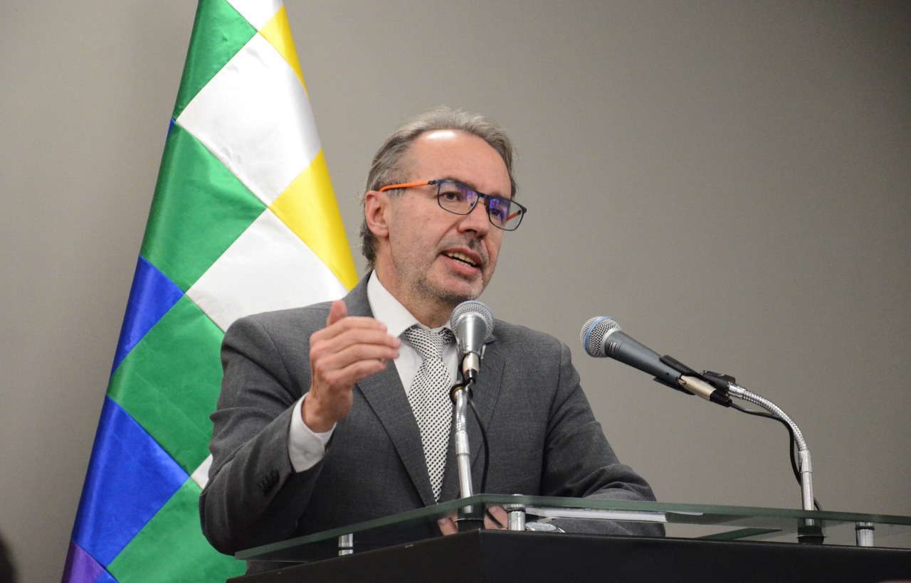 Vocero: El Gobierno no puede ceder a ultimátum ni conminatorias para derogar decreto de reprogramación del Censo