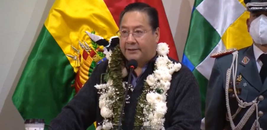 Presidente conmemora el 43 aniversario de la CSUTCB y anuncia construcción de nuevo edificio (amplia)