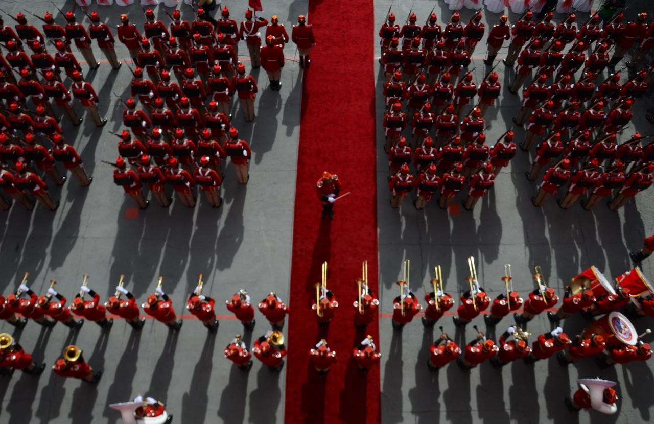 Presidente demanda lealtad a las FFAA y les recuerda que fueron “utilizadas” para apuntar las armas contra su propio pueblo