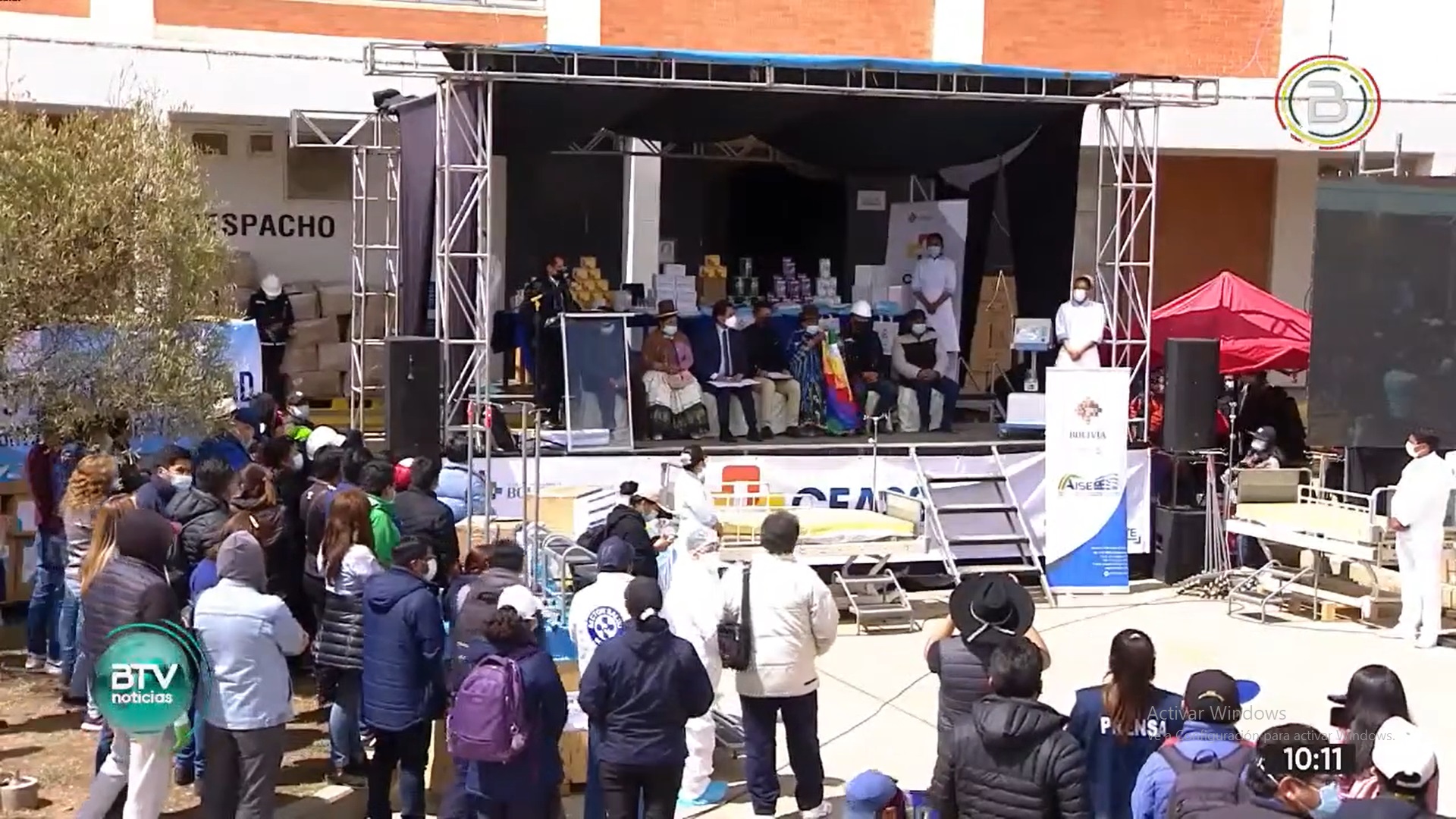 Gobierno entrega medicamentos, insumos y equipamiento médico al CEASS de Senkata, El Alto