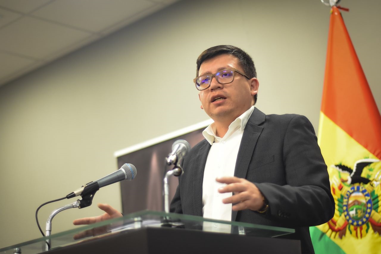 Trinidad: Ministro traza cuatro etapas para el trabajo de la Comisión Técnica del Censo